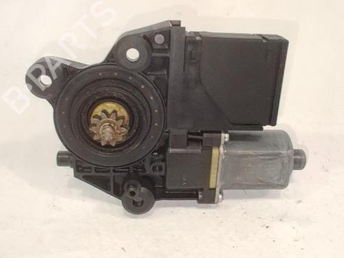 right-front-window-motor-renault-megane-iii-hatchback-bz01_-b3_-2008-36377215 main image