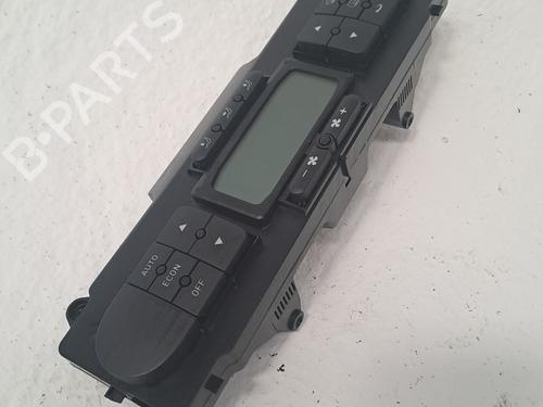Climate control SEAT LEON (1P1) 2.0 TDI 16V | BP26675313I5 
