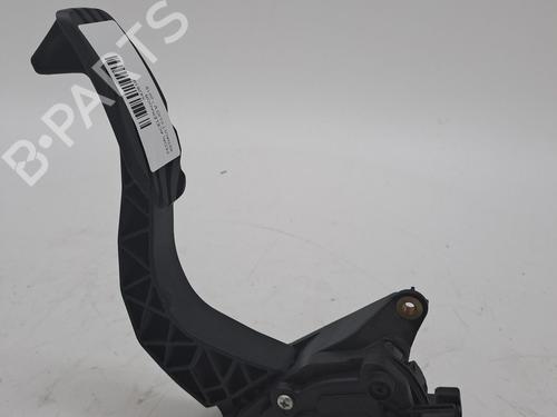 Used Pedal RENAULT CLIO V (B7_) 1.5 Blue dCi 85 (B7AG) (86 hp) 23374690