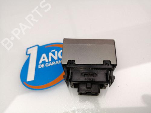 Display monitor NISSAN X-TRAIL I (T30) 2.2 Di 4x4 | BP23874146C48 