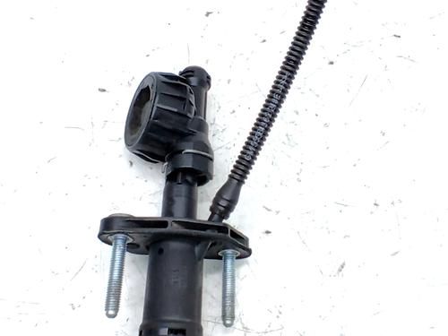 Used Clutch slave cylinder OPEL ASTRA J GTC 2.0 CDTI (08) (165 hp) 32257610