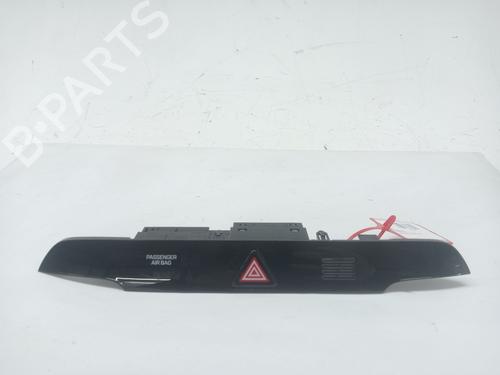Used Warning switch HYUNDAI TUCSON (TL, TLE) 1.6 T-GDi (177 hp) 23976361