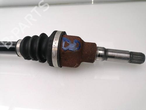 Right front driveshaft PEUGEOT 208 I (CA_, CC_) 1.2 PureTech 82 | BP23938581M39