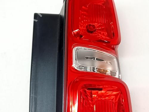 Used Right taillight Right taillight PEUGEOT TRAVELLER Bus (V_) 2.0 BlueHDi 180 (177 hp) 33763915 33763915