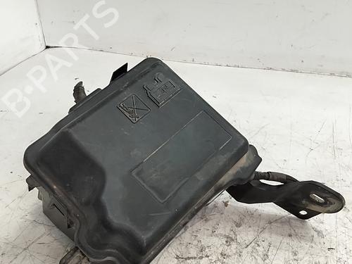 fuse-box-peugeot-2008-i-cu_-2013-40062725 main image