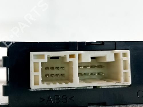 Electronic module TOYOTA YARIS (_P21_, _PA1_, _PH1_) 1.6 GR 4WD (GXPA16) | BP35752816M83 - Image 2