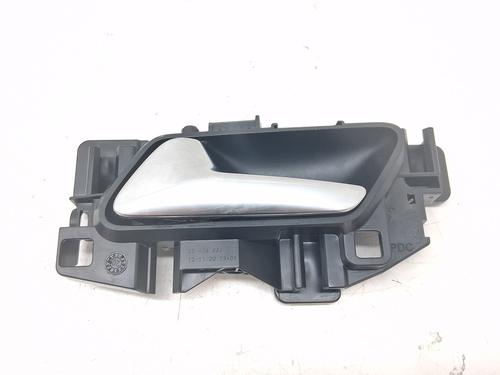 Used Front left interior door handle OPEL CROSSLAND X / CROSSLAND (P17, P2QO) 1.2 (75) (110 hp) 28958803