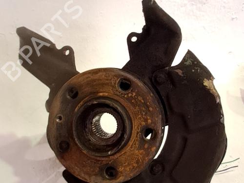 Used Right front steering knuckle Right front steering knuckle SEAT LEON (1M1) 1.6 16 V (105 hp) 33767701 33767701