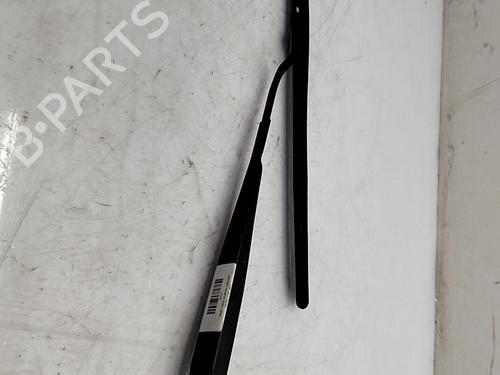 front-windshield-wiper-arm-kia-niro-ii-sg2-2022-33768879 main image