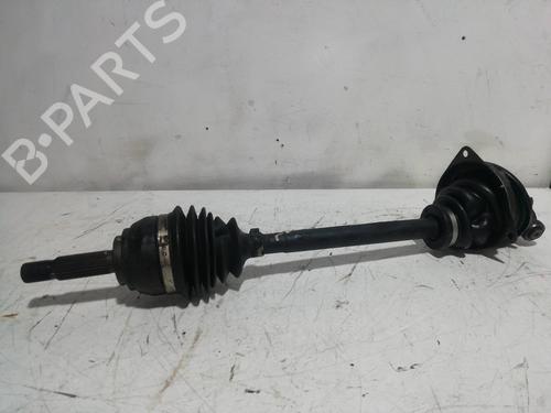 Used Left front driveshaft MITSUBISHI CARISMA (DA_) 1.6 (DA1A) (90 hp) 25987696
