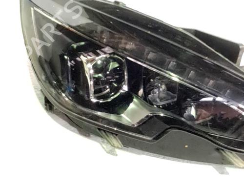 Right headlight PEUGEOT 308 SW II (LC_, LJ_, LR_, LX_, L4_) 2.0 BlueHDi 150 | BP29992104C29 
