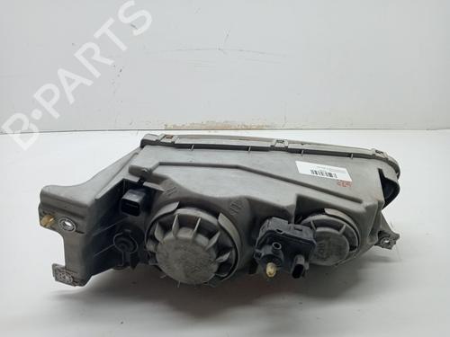 Used Right headlight HYUNDAI H-1 / STAREX Bus (A1) 2.5 TCi (99 hp) 23357168