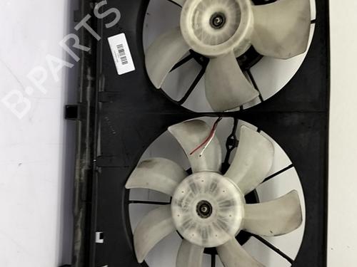 Used Radiator fan TOYOTA COROLLA (_E12_) 2.0 D-4D (CDE120_, CDE120R) (90 hp) 32743447