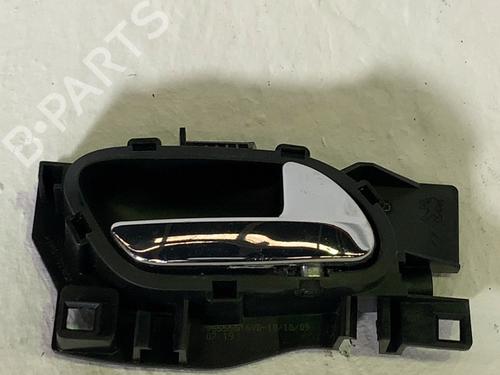 Used Front right interior door handle Front right interior door handle 38417917 38417917