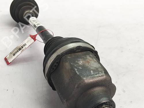 Used Left front driveshaft Left front driveshaft PEUGEOT 2008 II (UD_, US_, UY_, UJ_, UR_, UC_) 1.2 PureTech 130 (USHNS, URHNS) (130 hp) 36158086 36158086