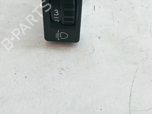 Commande de phare PEUGEOT 208 I (CA_, CC_) 1.2 VTI 82 (82 hp) 31035685