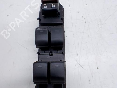Used Left front window switch Left front window switch 38417602 38417602