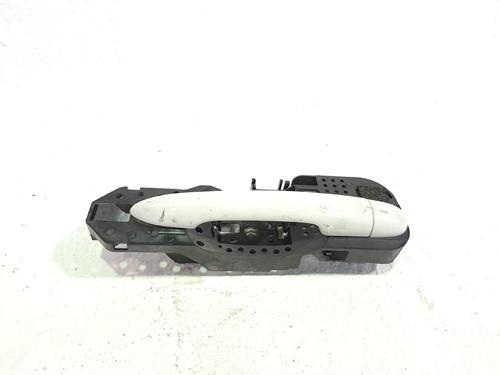 Używane Klamka zewnętrzna drzwi tylnych prawych RENAULT MEGANE III Hatchback (BZ0/1_, B3_) 1.2 TCe (BZ2B, BZ11) (116 hp) 28108489