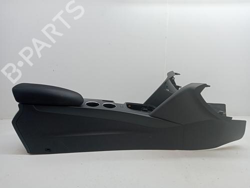 Used Armrest / Center console RENAULT MEGANE IV Grandtour (K9A/M/N_) 1.5 Blue dCi 115 (K9A6) (116 hp) 23345962