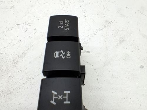Used Switch Switch TOYOTA LAND CRUISER PRADO (_J15_) 2.8 D-4D (GDJ150_, GDJ155_, GDJ150, GDJ151) (177 hp) 40548456 40548456