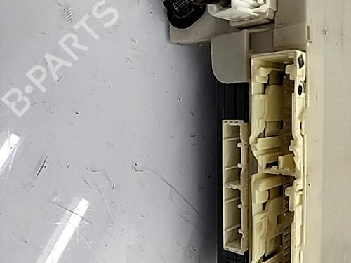 Fuse box TOYOTA YARIS (_P13_) 1.5 (NSP131_) | BP30655798E1