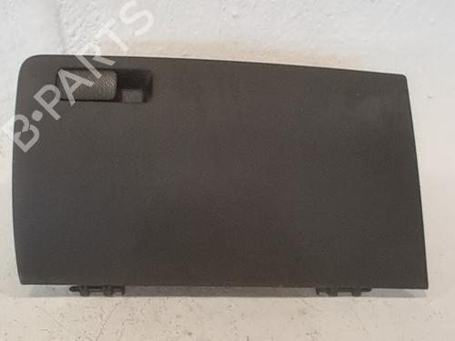 Used Glove box Glove box 38417994 38417994