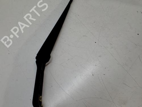 Used Front windshield wiper arm MITSUBISHI MIRAGE / SPACE STAR VI Hatchback (A0_A) 1.2 (A03A) (80 hp) 29556200