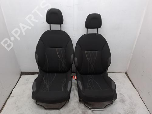Ensemble sièges PEUGEOT 208 I (CA_, CC_) 1.6 HDi (92 hp) 23381350