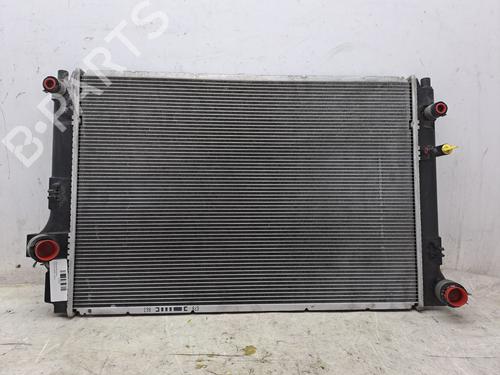 Used Water radiator TOYOTA YARIS (_P13_) 1.5 Hybrid (NHP130_, NHP130) (101 hp) 23366359
