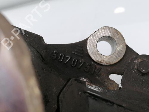 Used Right front steering knuckle PEUGEOT BOXER Van 2.2 HDi 120 (120 hp) 23936863