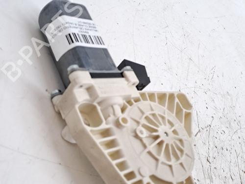 Right front window motor MERCEDES-BENZ B-CLASS Sports Tourer (W245) B 200 CDI (245.208) | BP27672709E20