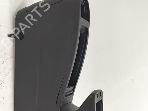 middle-console-fiat-500e-332_-2020-39556193 main image