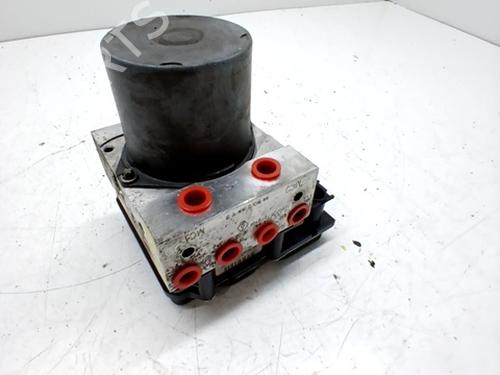 Used ABS pump RENAULT MEGANE II (BM0/1_, CM0/1_) 1.9 dCi (131 hp) 30336950