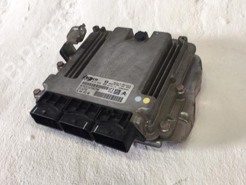 Used Engine control unit (ECU) Engine control unit (ECU) PEUGEOT 4007 (VU_, VV_) 2.2 HDi (156 hp) 39558153 39558153