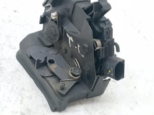 Used Rear right lock Rear right lock 39557987 39557987
