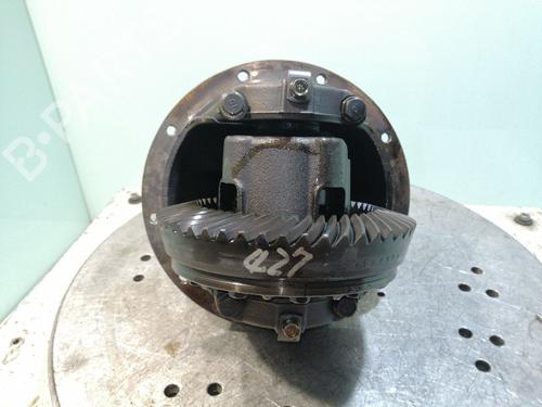 Used Rear differential MITSUBISHI PAJERO II (V3_W, V2_W, V4_W, V5_W) 2.5 TD 4WD (V24W) (99 hp) 24107419