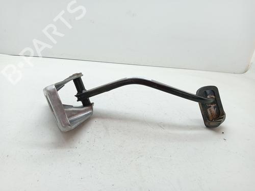 Used Break pedal MERCEDES-BENZ M-CLASS (W164) ML 280 CDI 4-matic (164.120) (190 hp) 23358705