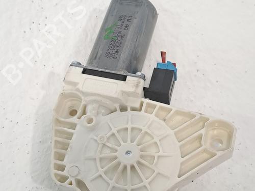 Right front window motor VW GOLF VII (5G1, BQ1, BE1, BE2) 1.4 TSI | BP25834053E20 