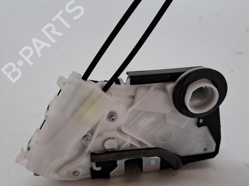 Front right lock TOYOTA YARIS (_P13_) 1.5 Hybrid (NHP130_, NHP130) | BP23366463C97 