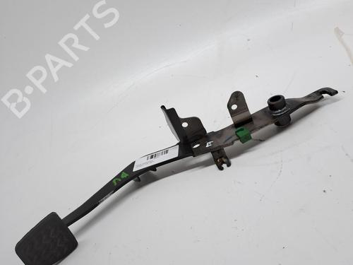 Clutch pedal PEUGEOT 108 1.2 | BP23364847I13