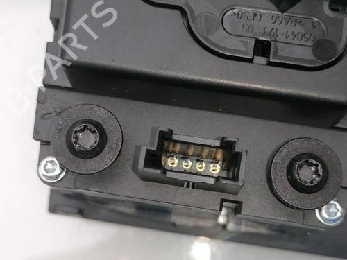 Switch BMW 1 (F40) M 135 i xDrive | BP23940907I30 