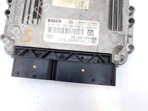 Used Engine control unit (ECU) Engine control unit (ECU) KIA SPORTAGE III (SL) 1.7 CRDi (116 hp) 33763577 33763577