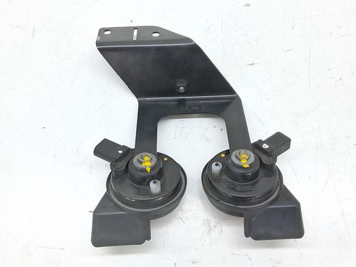 Horn AUDI A6 C6 (4F2) 3.0 TDI quattro (233 hp) 28126141