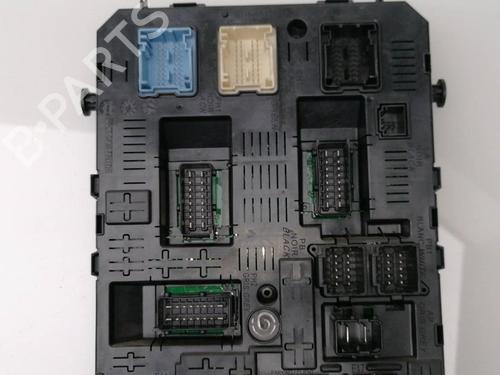 Zekeringkast PEUGEOT 308 I (4A_, 4C_) 1.6 HDi | BP23379539E1