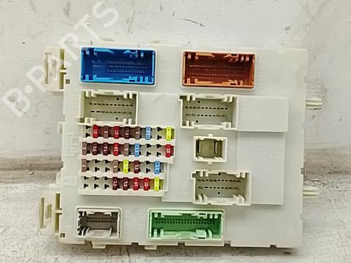 Used Fuse box Fuse box VOLVO V40 Hatchback (525) D2 (120 hp) 36377086 36377086
