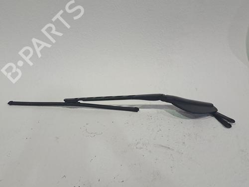 Used Front windshield wiper arm BMW 5 (E60) 530 i xDrive (272 hp) 25999389