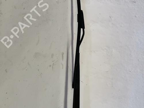 front-windshield-wiper-arm-renault-scenic-ii-jm01_-2003-2004-2005-2006-2007-2008-2009-2010-34497181 main image