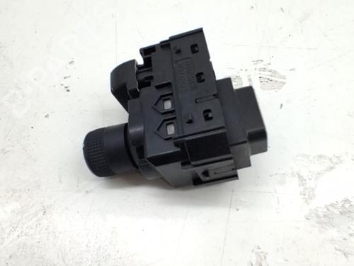Mirror switch TOYOTA YARIS CROSS (MXP_) 1.5 Hybrid All-wheel Drive (MXPJ15) | BP38418139I25 - Image 2