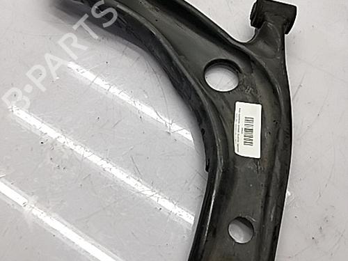 Used Right front suspension arm Right front suspension arm 31247453 31247453