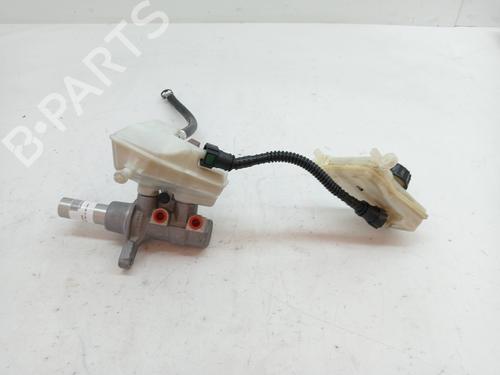 Used Brake master cylinder PEUGEOT 308 II (LB_, LP_, LW_, LH_, L3_) 1.6 THP 125 (125 hp) 23350631
